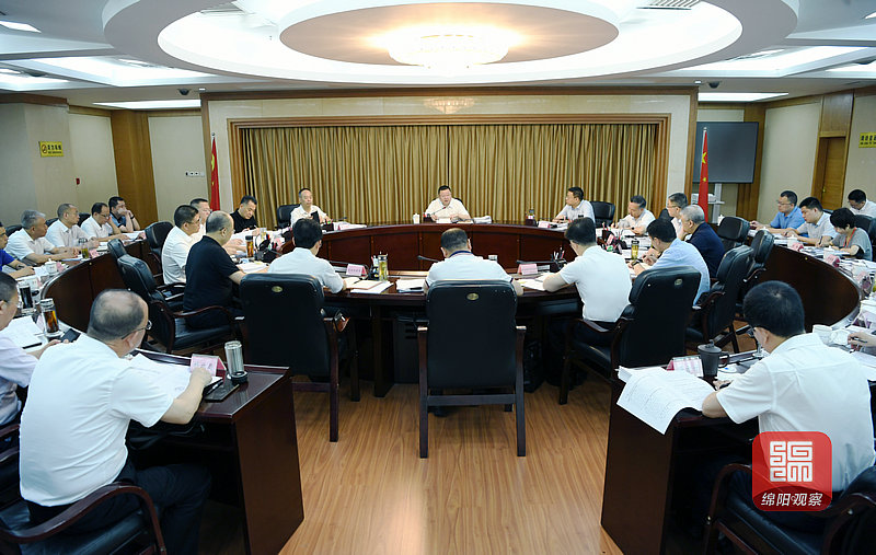 2021年7月19日，市政府召开第125次常务会  张莉 摄.jpg
